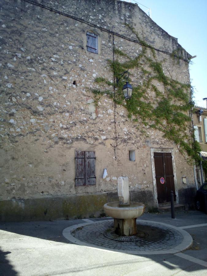 Appartement Dans Hameau Provencal Allauch Exterior photo